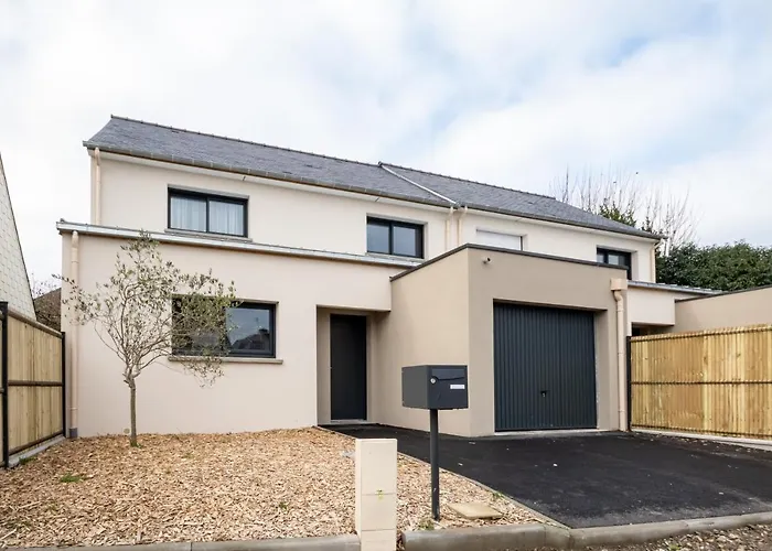 La Fee - Jolie Maison Avec Jardin - Plage A 700 M